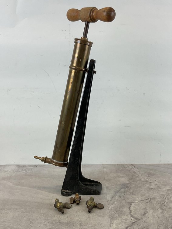Bicycle Pump and Valves