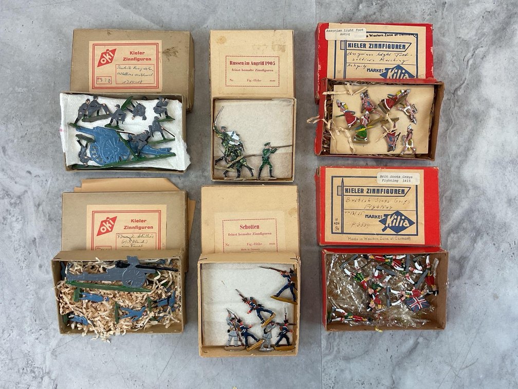 Painted Tin Toy Figures