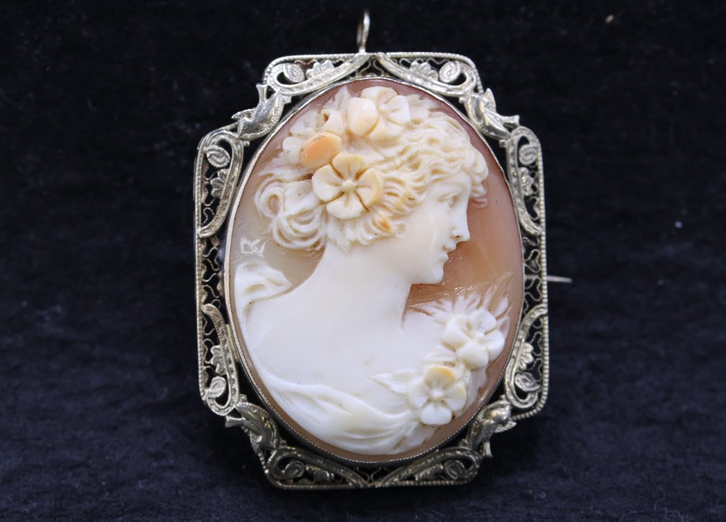 14k WG Cameo Pin/Pendant