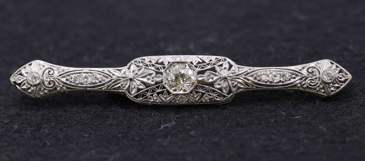14k WG Diamond Pin