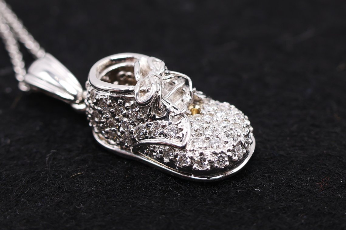 14k WG Diamond Necklace
