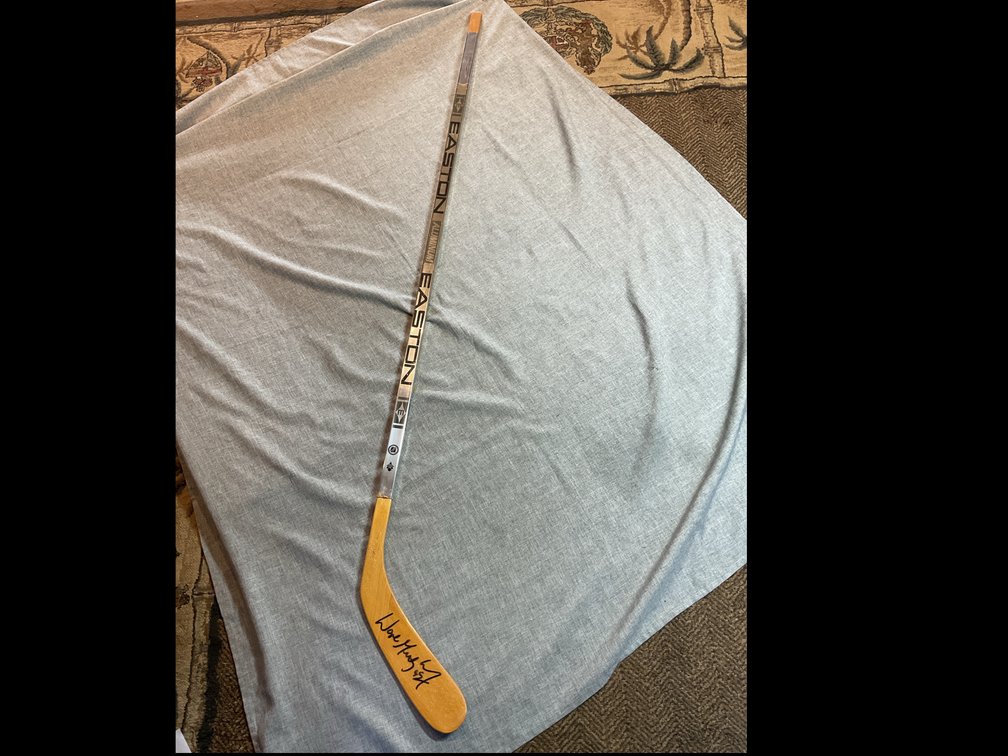 Easton Precision Fit Hockey Stick With Wayne Gretzky Signature
