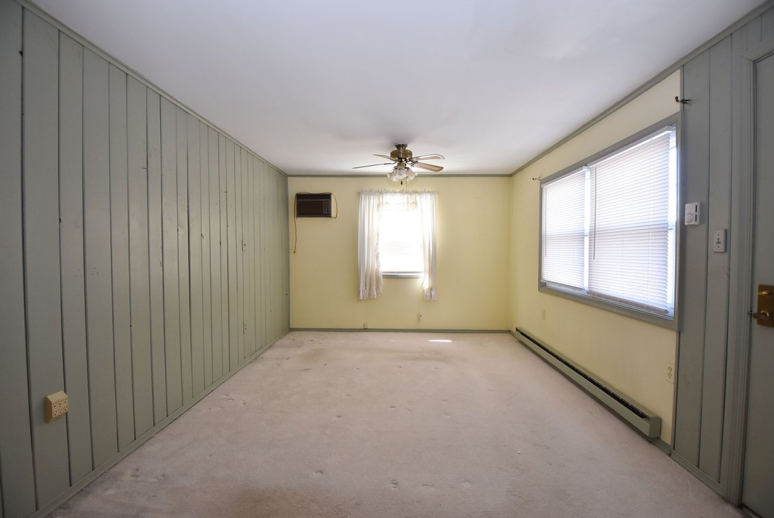 Image for Sold! Real Estate For Auction | 423 E. Garfield Ave, Souderton, PA 18964 | May 1, 2025 at 4:00 PM
