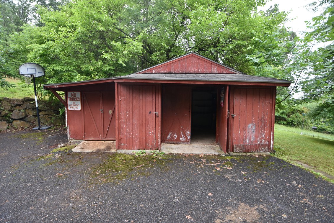 Image for Sold! Real Estate For Auction | 890 Eichele Rd., Perkiomenville, PA 18074 | July 15, 2025 at 4:00 PM
