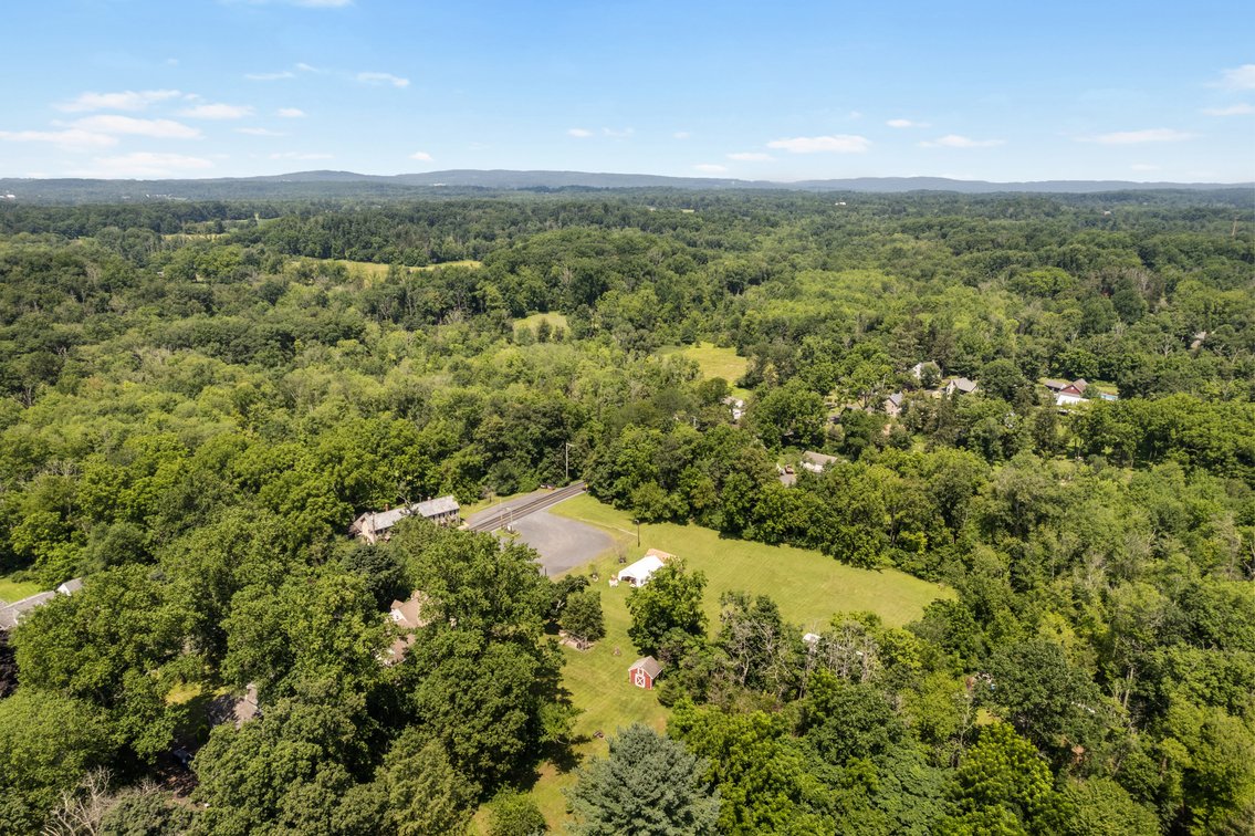 Image for Sold! Real Estate For Auction | Ravens Nest Tavern | 625 Old Bethlehem Road, Quakertown, PA  18951 |  September 23, 2025 at 12:00 PM