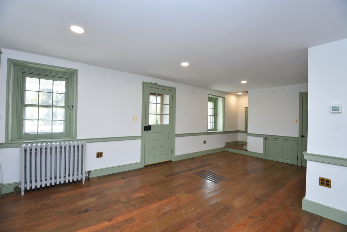 Image for Sold! Real Estate For Auction | 210 Buckwalter Road, Phoenixville, PA 19460 | November 13, 2025 at 4:00 PM