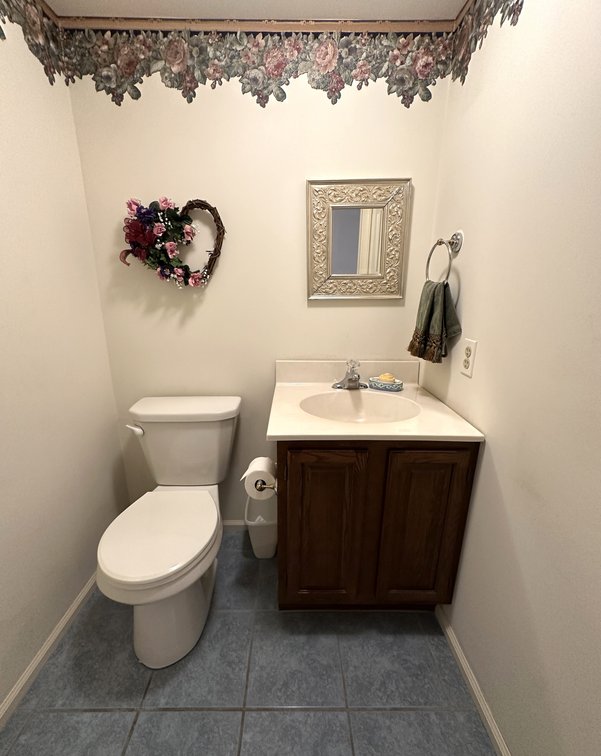 Image for Sold! Real Estate For Auction | 2801 Denbeigh Drive, Hatfield, PA 19440 | December 11, 2025 at 4:00 PM