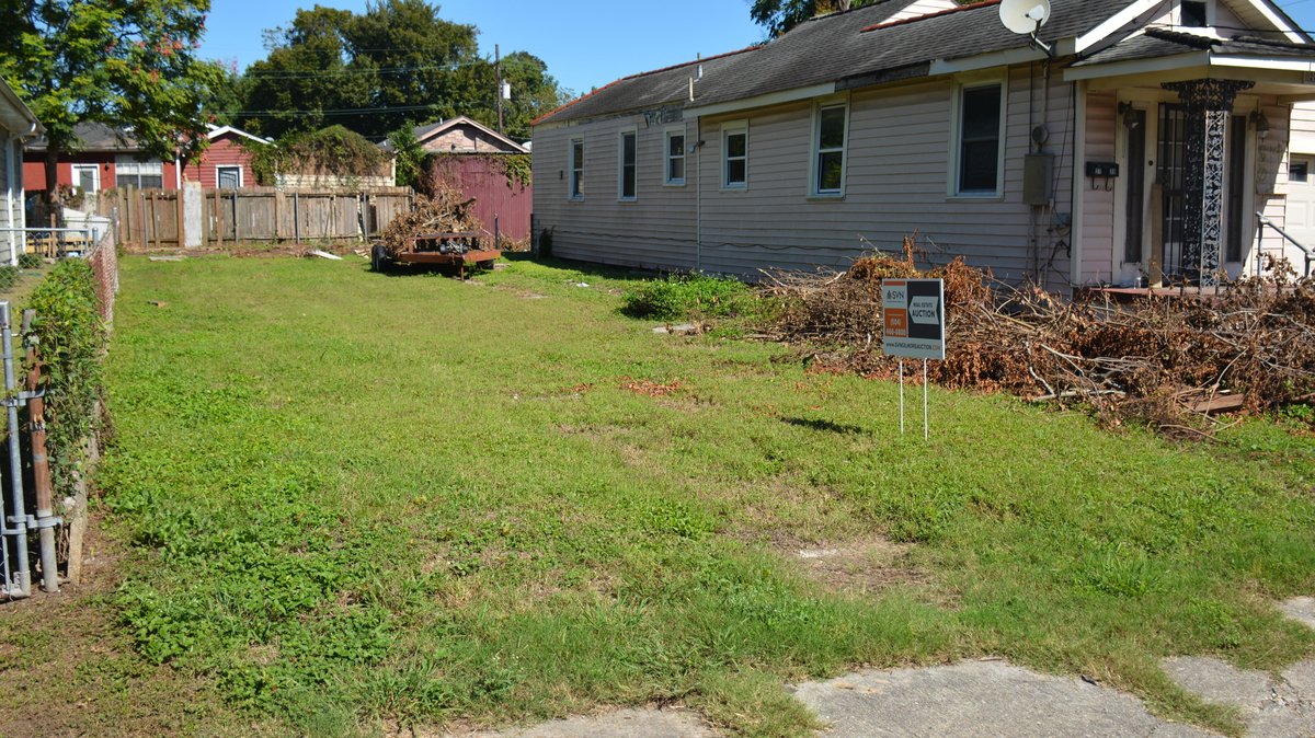 2735 Jonquil St., New Orleans, LA 70122