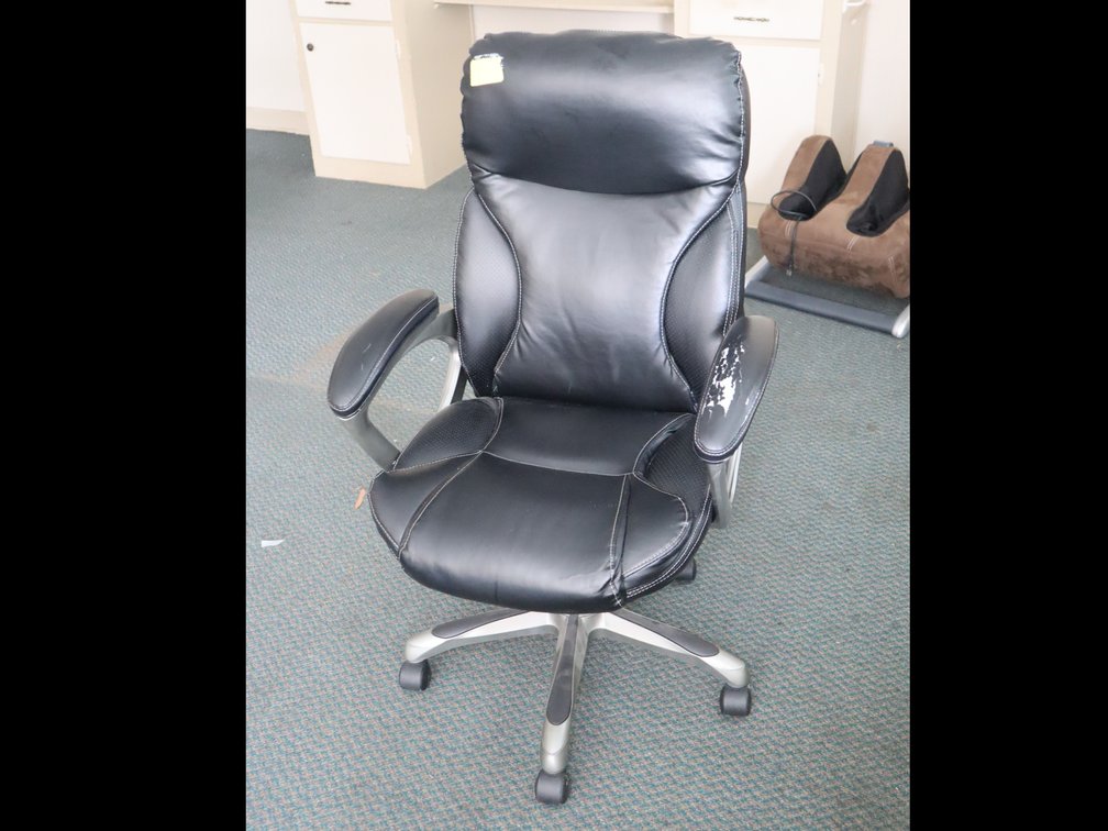 Executive Office Chair