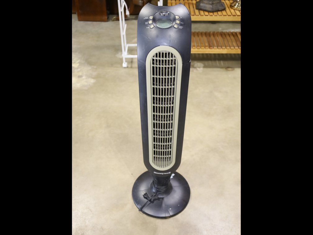 Honeywell Black Tower Fan