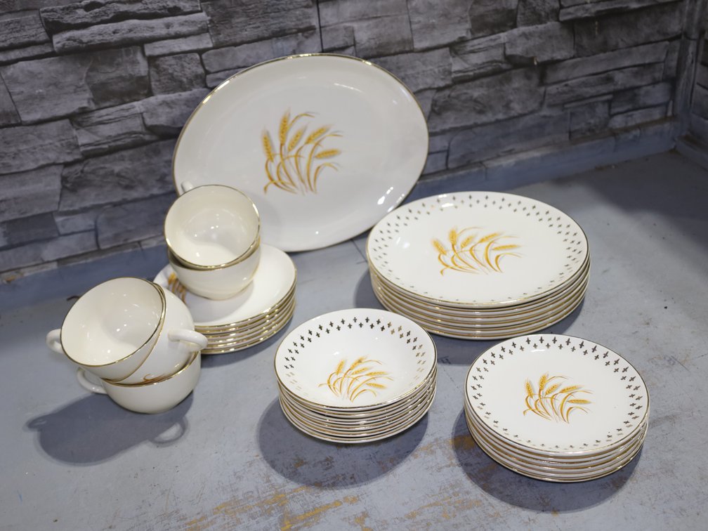 Vintage Homer Laughlin Golden Wheat Dinnerware