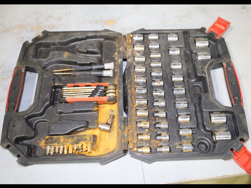 Socket Set