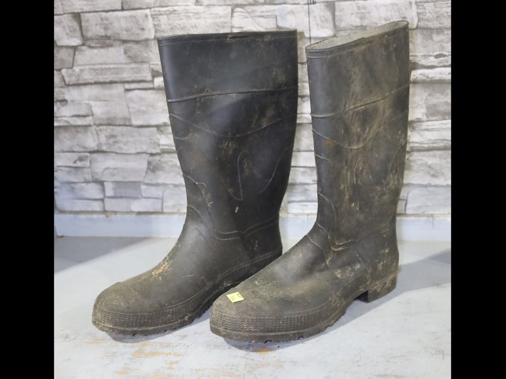 Black Rubber Work Boots