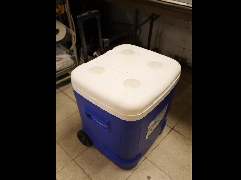 60qt Igloo Wheeled Cooler