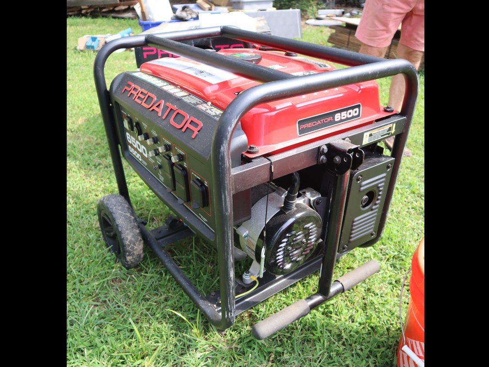 Predator 6500 Gas Generator