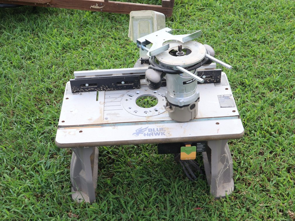 Blue Hawk Router Table