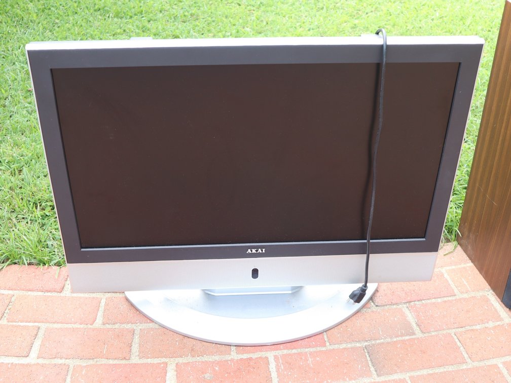 Akai Flat Screen TV