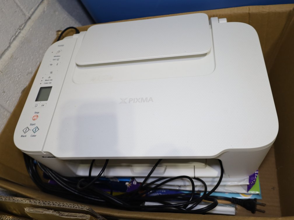 Canon Pixma TS3722 All-In-One Printer, HP Copy & Print20 Paper, Multipurpose Bright Inkjet & Laser Paper.
