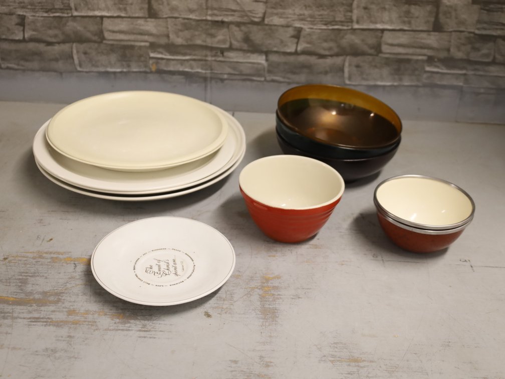Fruit of the Spirit Decorative Plate & Assorted Dinnerware