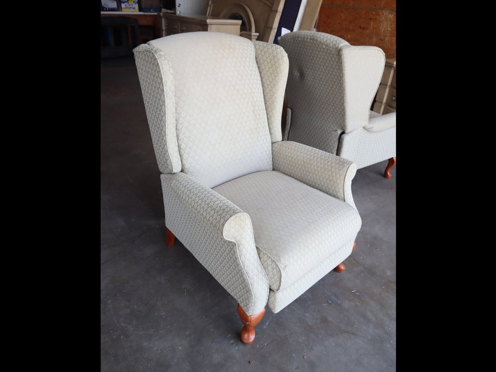 Upholstered Wingback Recliner w/ Queen Anne Legs