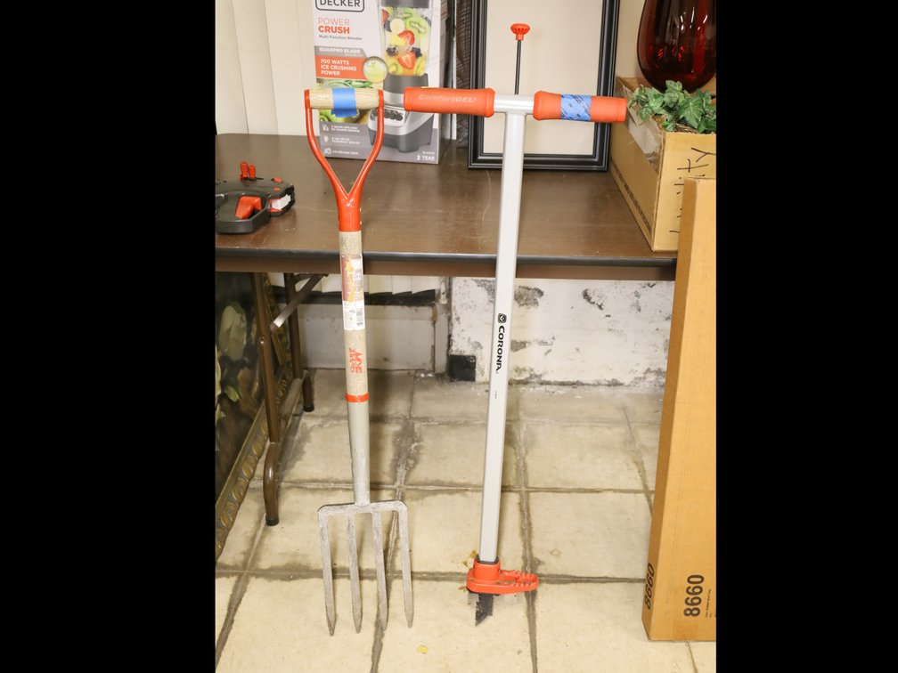 Corona Weed Remover & Digging Fork