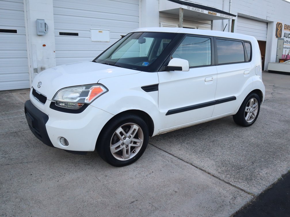 2010 Kia Soul Multipurpose Vehicle (MPV) - One Owner