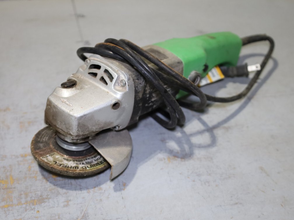 Electric Kawasaki 4.5" Angle Grinder w/ Grinding Wheel