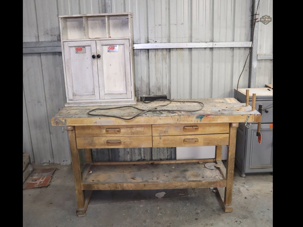 Wood Workbench w/ Vise