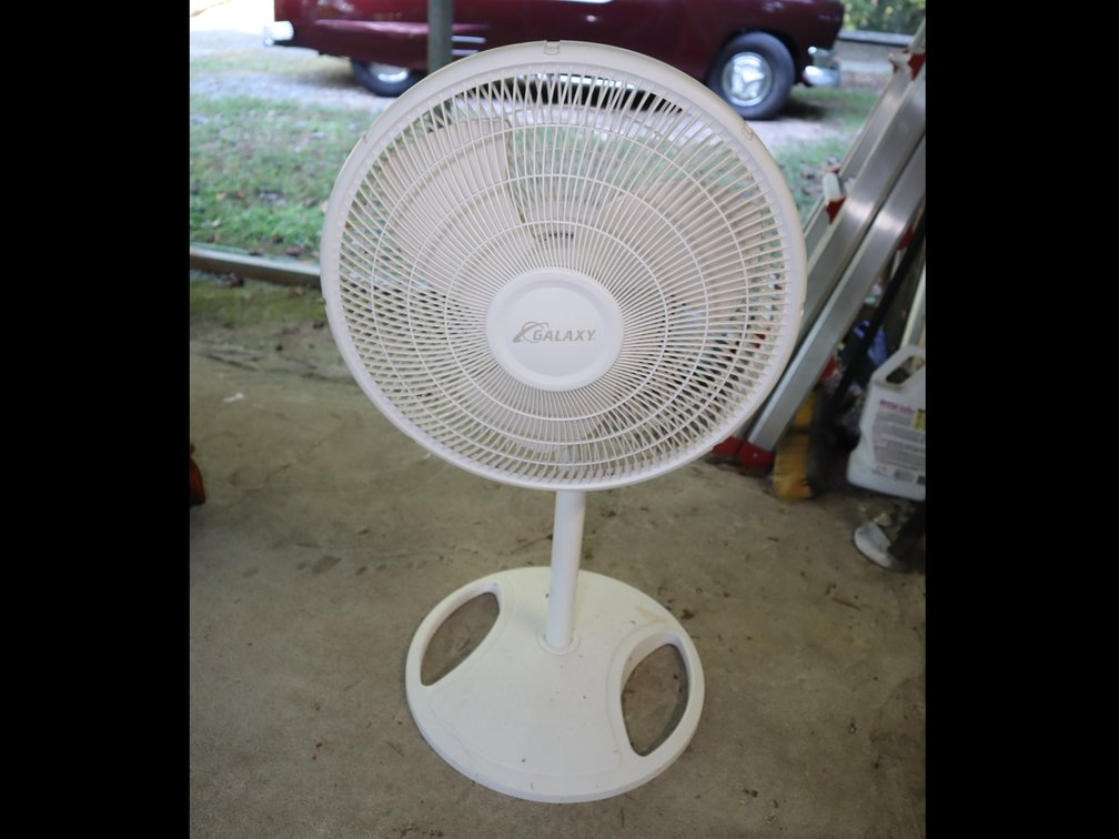 Galaxy Oscillating Pedestal Fan