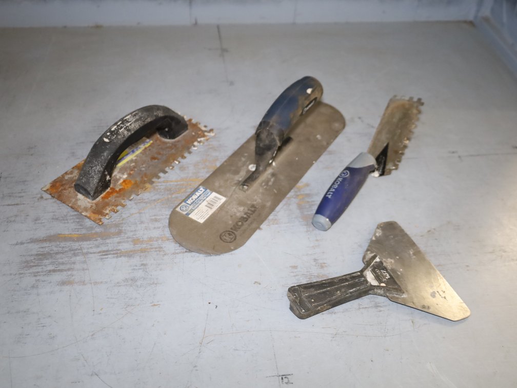 Kobalt Smooth & Notched Trowels, Notched Tile Trowel, Wide Scraper