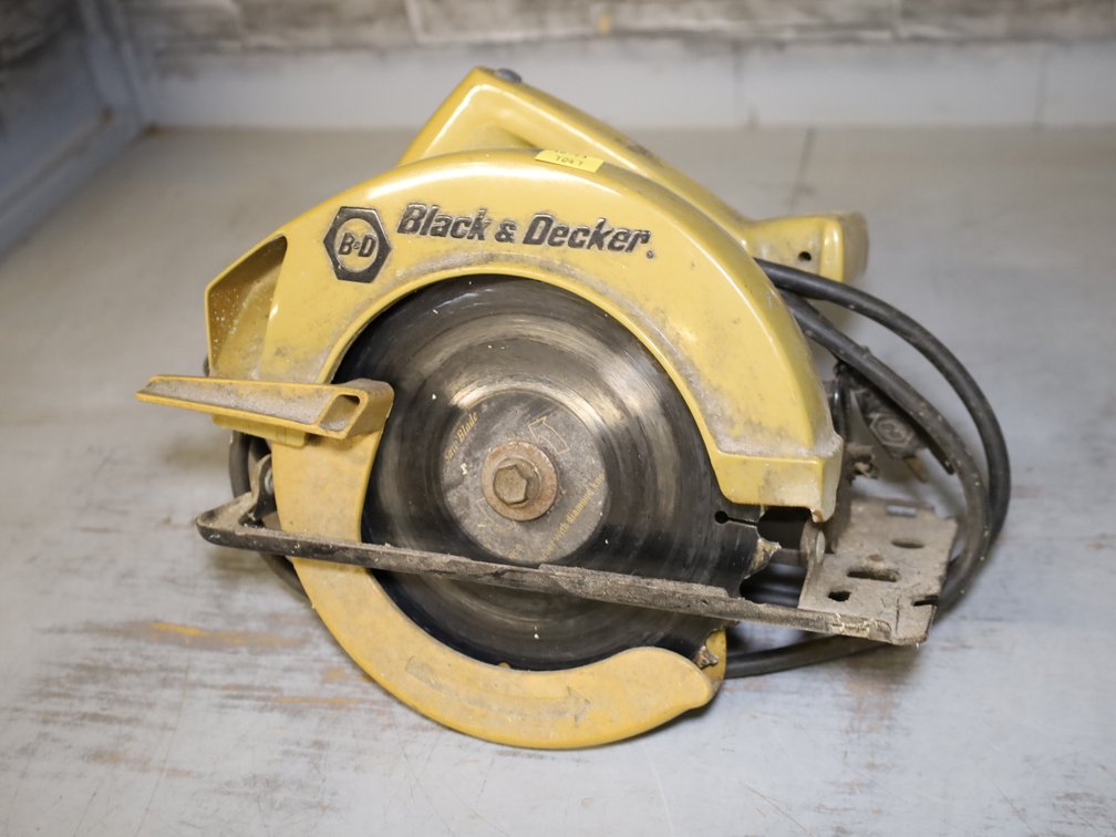Black & Decker 7-1/4" Circular Saw & More!