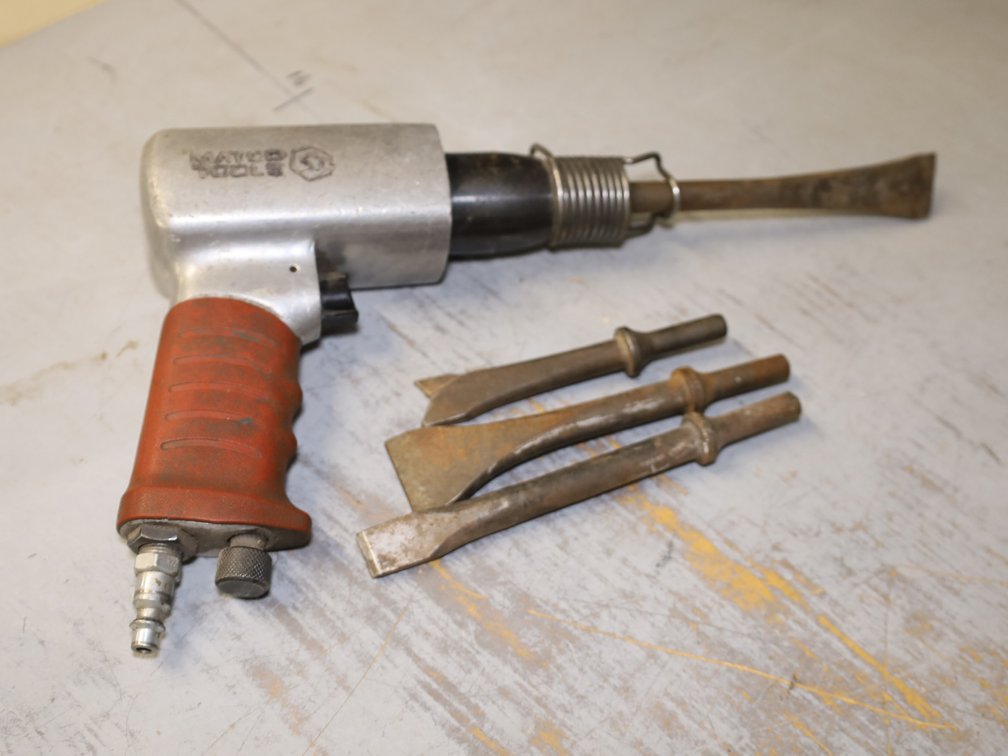 Matco Tools Air Hammer w/ (3) Chisels, Kobalt Air Ratchet...