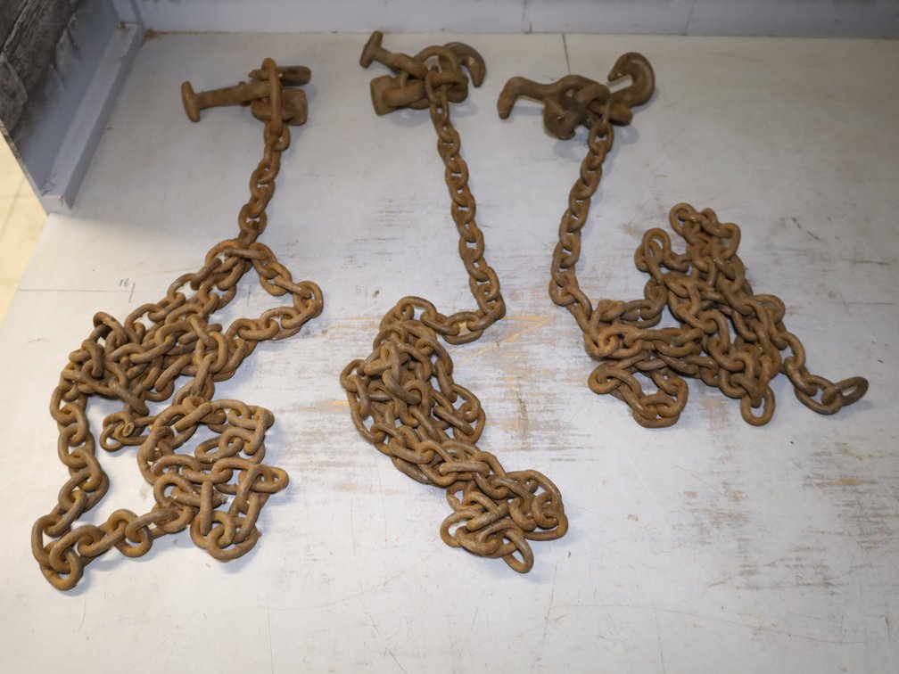 (3) Chains w/ Grab Hooks & Cradle Hooks...