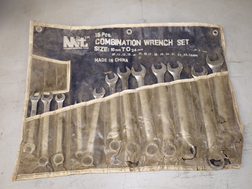 12 Pcs of 15 Pcs Combination Wrench Set