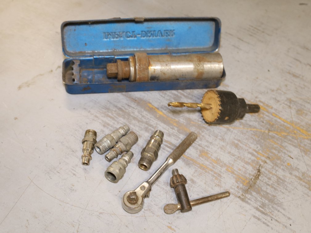 Impact Driver, Drill Chuck Key, Air Couplings...