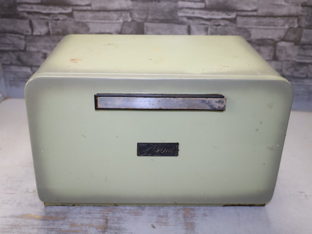 Mid-Century Modern Metal Breadbox from 1950's - 1960's