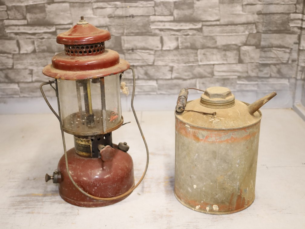 Coleman Lantern w/ Pyrex Glass Globe...