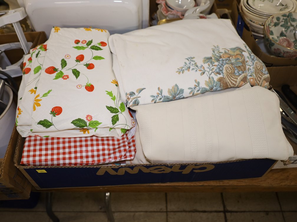 Kitchen Linens