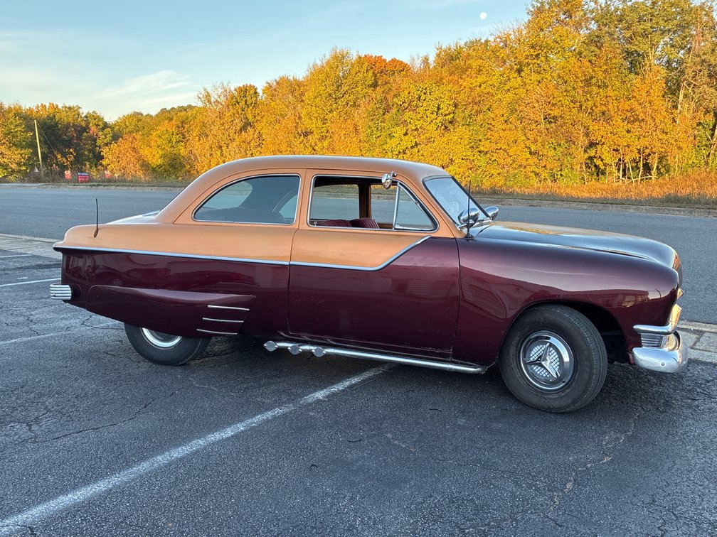 1950 Ford 2 Door Sedan