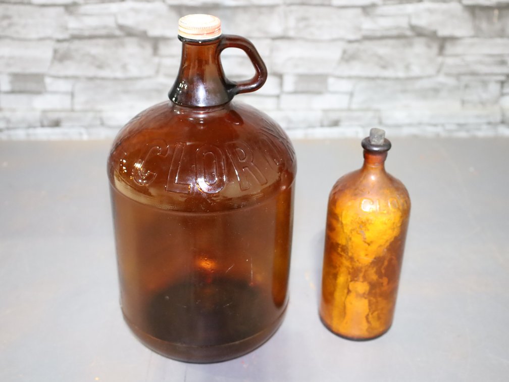 Vintage gallon Clorox jug with original screwcap lid; clorox bottle with stopper 