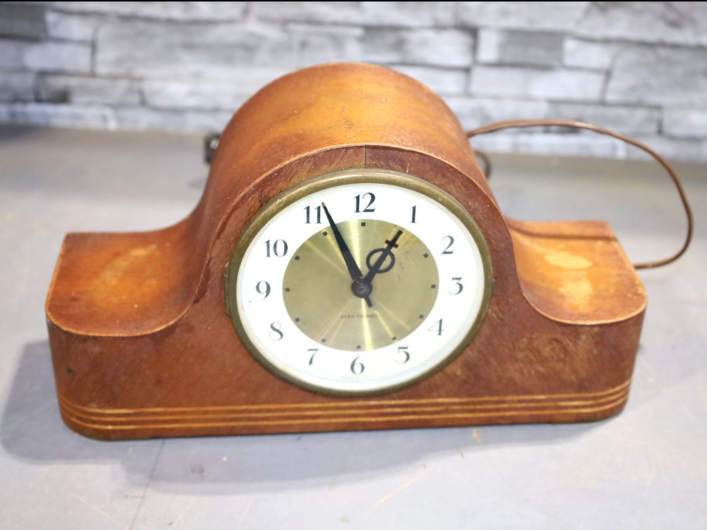 Victrola parts with cabinet and Seth Thomas electric mantel clock