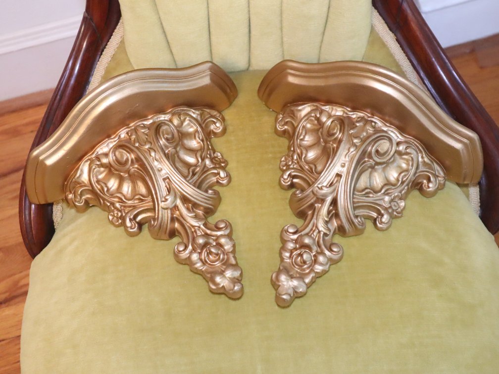 Ornate gold-tone framed wall mirror and 2 matching accent shelves