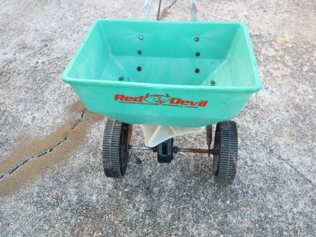 Spreader 