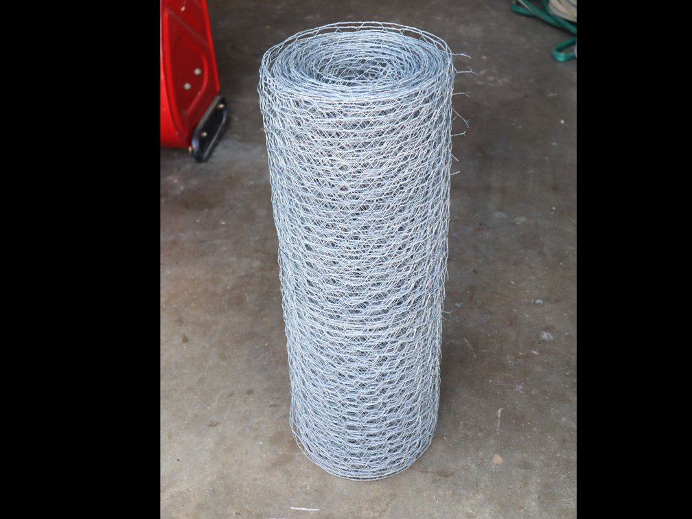 Roll of chicken wire 