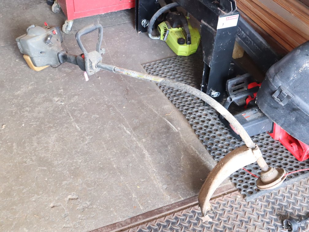 Craftsman gasoline-powered weedeater