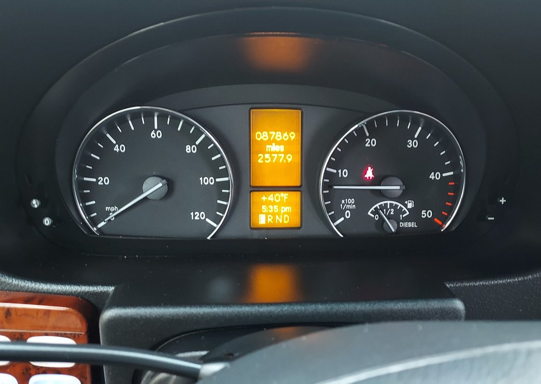 Image for 2013 Mercedes-Benz Sprinter 2500 Executive Coach