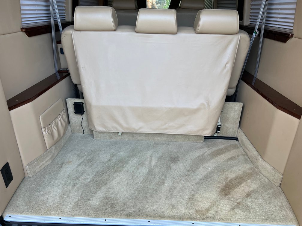 Image for 2013 Mercedes-Benz Sprinter 2500 Executive Coach