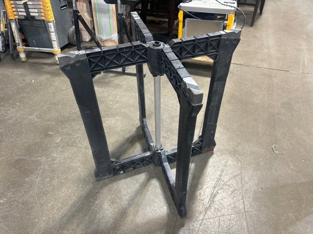 Husky Folding Tool Stand