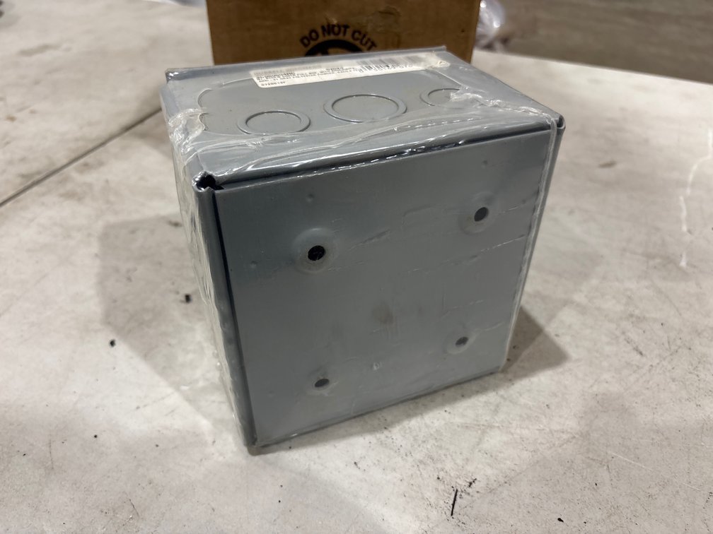 Hubbell Wiegmann Junction Box