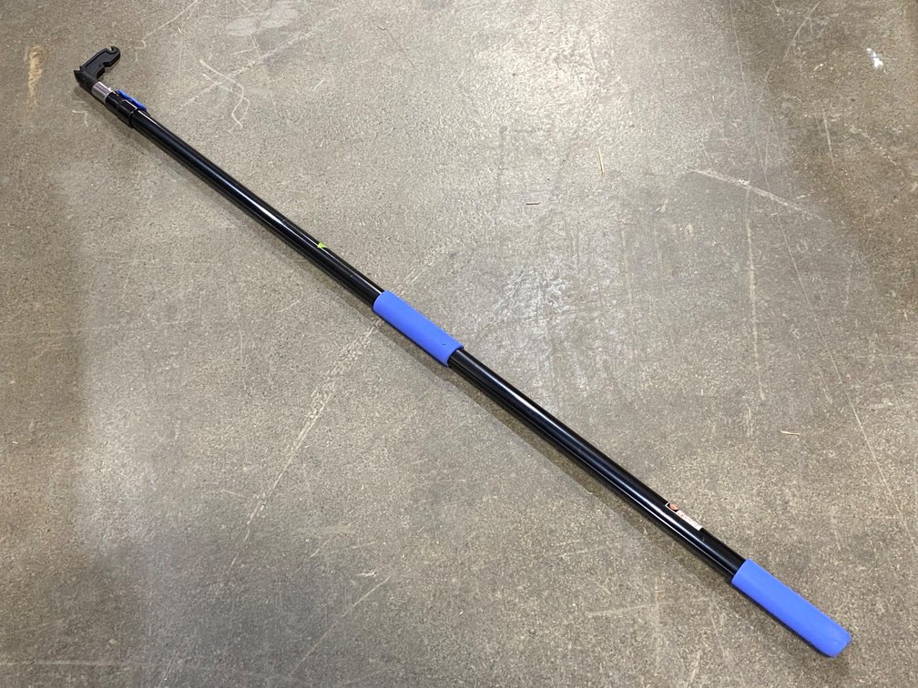 EverSprout 5ft-12ft Telescoping Pole w/ Hook